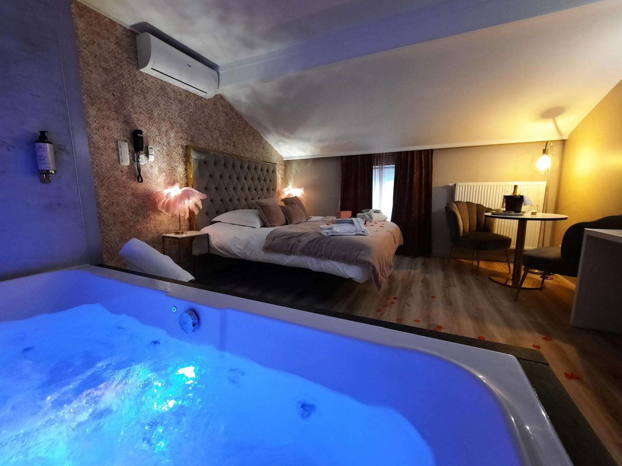 Hotel Mademoiselle Liege Luaran gambar