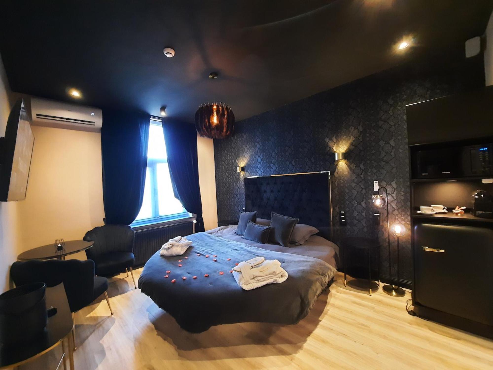 Hotel Mademoiselle Liege Luaran gambar