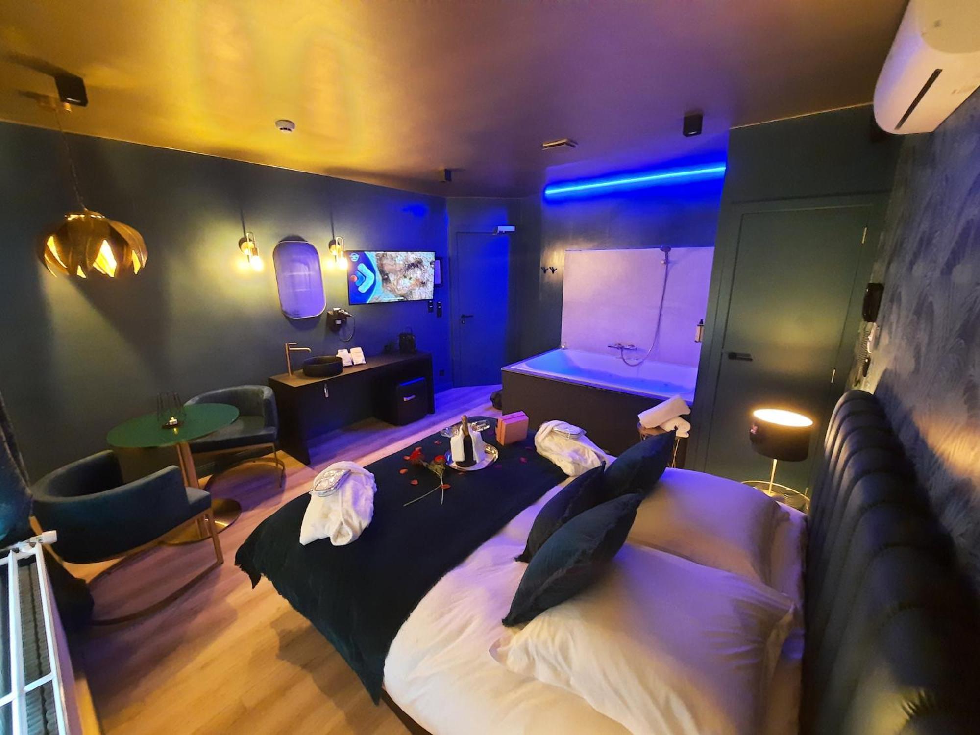 Hotel Mademoiselle Liege Luaran gambar